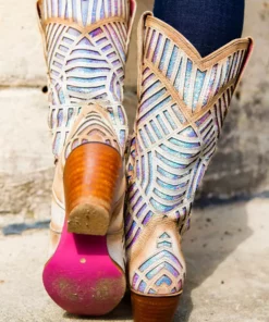 Alig Tannery Retro Cowgirl — Wide Western Boots In White Sequined Leather
