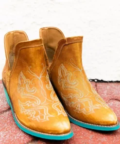 Alig Tannery Liz Embroidered Dream Leather Bootie In Brown Footwear