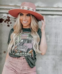 Country Deep 80s Vantastic Distressed Tee New Arrivals