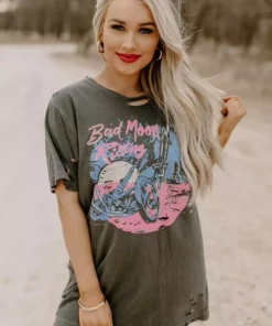 Country Deep Bad Moon Rising Distressed Tee Clothing