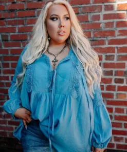 D & J Industries Circle Of Love Top - Royal Blue Tops