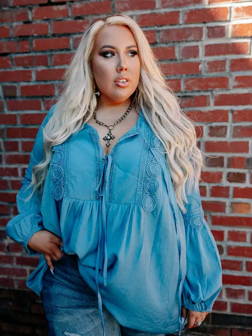 D & J Industries Circle Of Love Top - Royal Blue Tops