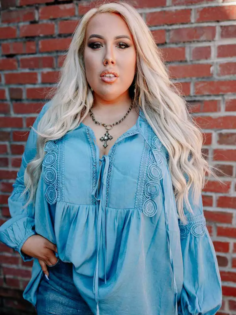 D & J Industries Circle Of Love Top - Royal Blue Tops