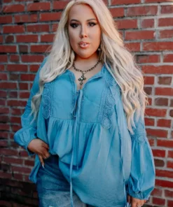 D & J Industries Circle Of Love Top - Royal Blue Tops