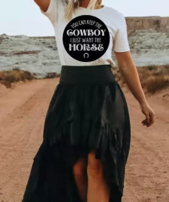 Buckin Barn I Just Want The Horse Tee - Cream Clothing