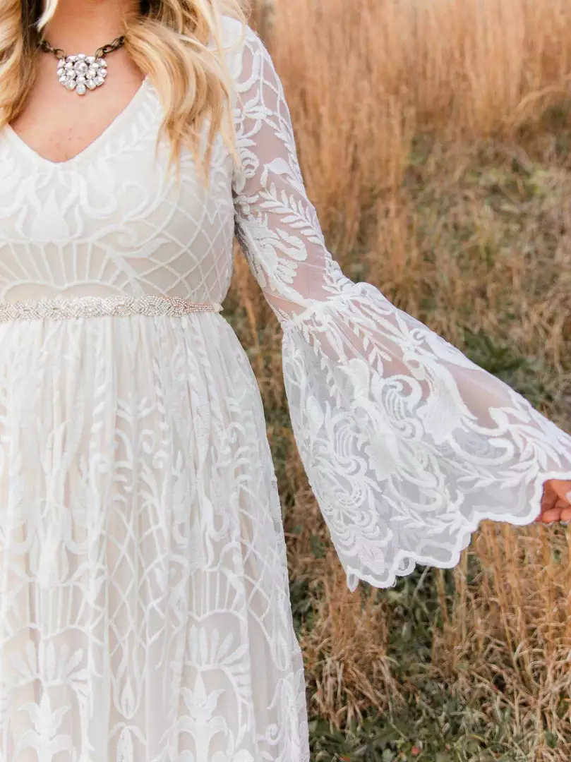 D & J Industries Look Famous Tonight Dress - White/Neutral