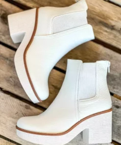 Olem Shoe Corporation Boogie All Night Long White Booties