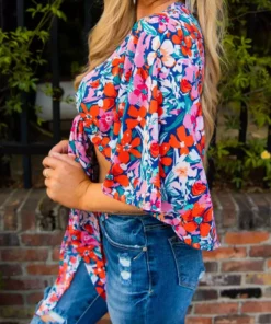 D & J Industies Co., LTD. Pre-Orders PREORDER Better Days Top - Red & Pink Floral