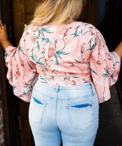 D & J Industies Co., LTD. PREORDER Picture This Pink Floral Crop Top Pre-Orders