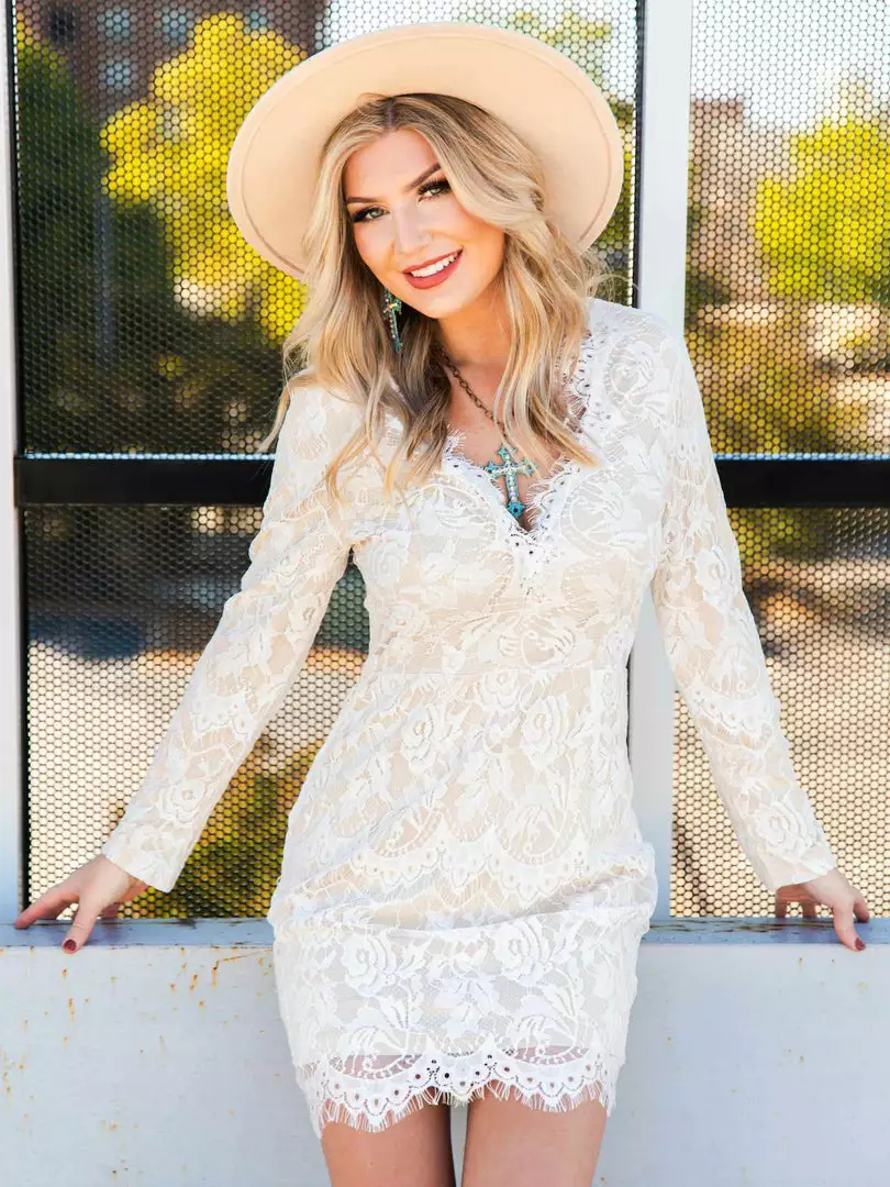 D & J Industries Daydreamer β Boho Lacy Long Sleeve Little White Dress