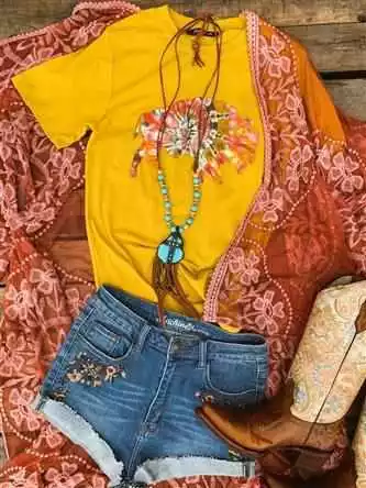 Benita Ceceille The Drifter Buffalo Tee - Mustard