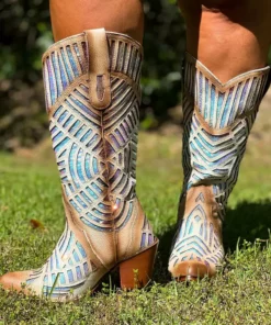 Alig Tannery Retro Cowgirl — Wide Western Boots In White Sequined Leather